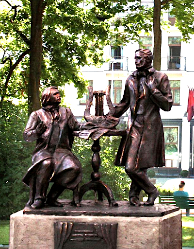 07_monument's_project_400.jpg